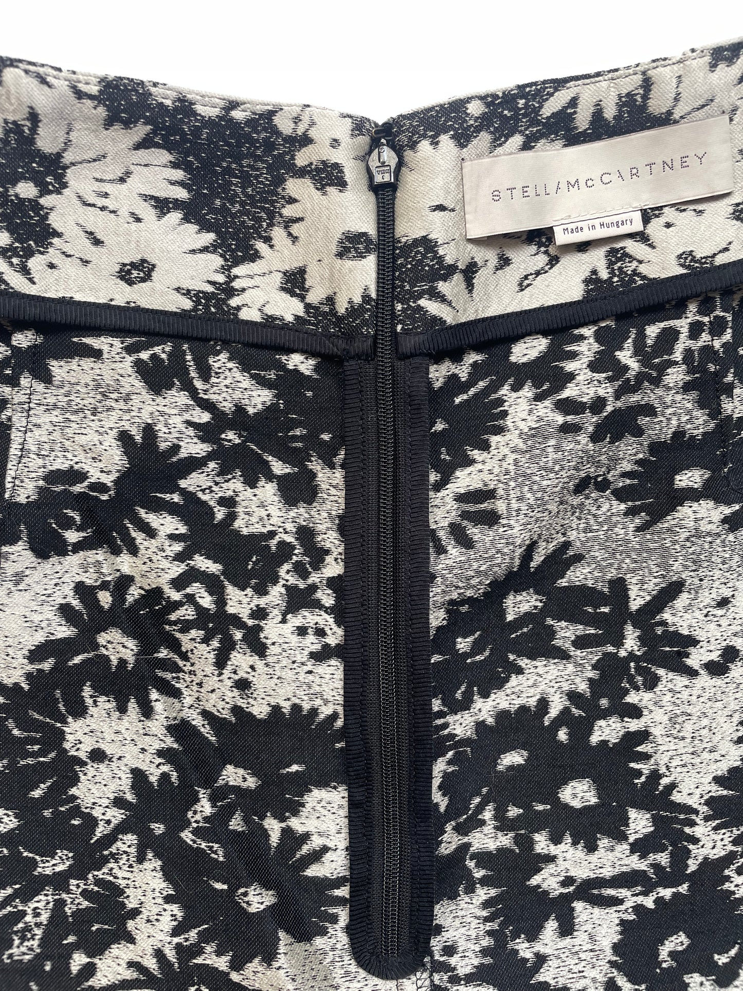 *RUNWAY* S/S2014 Silver Jacquard Floral Skirt | IT34 UK4 XXSmall