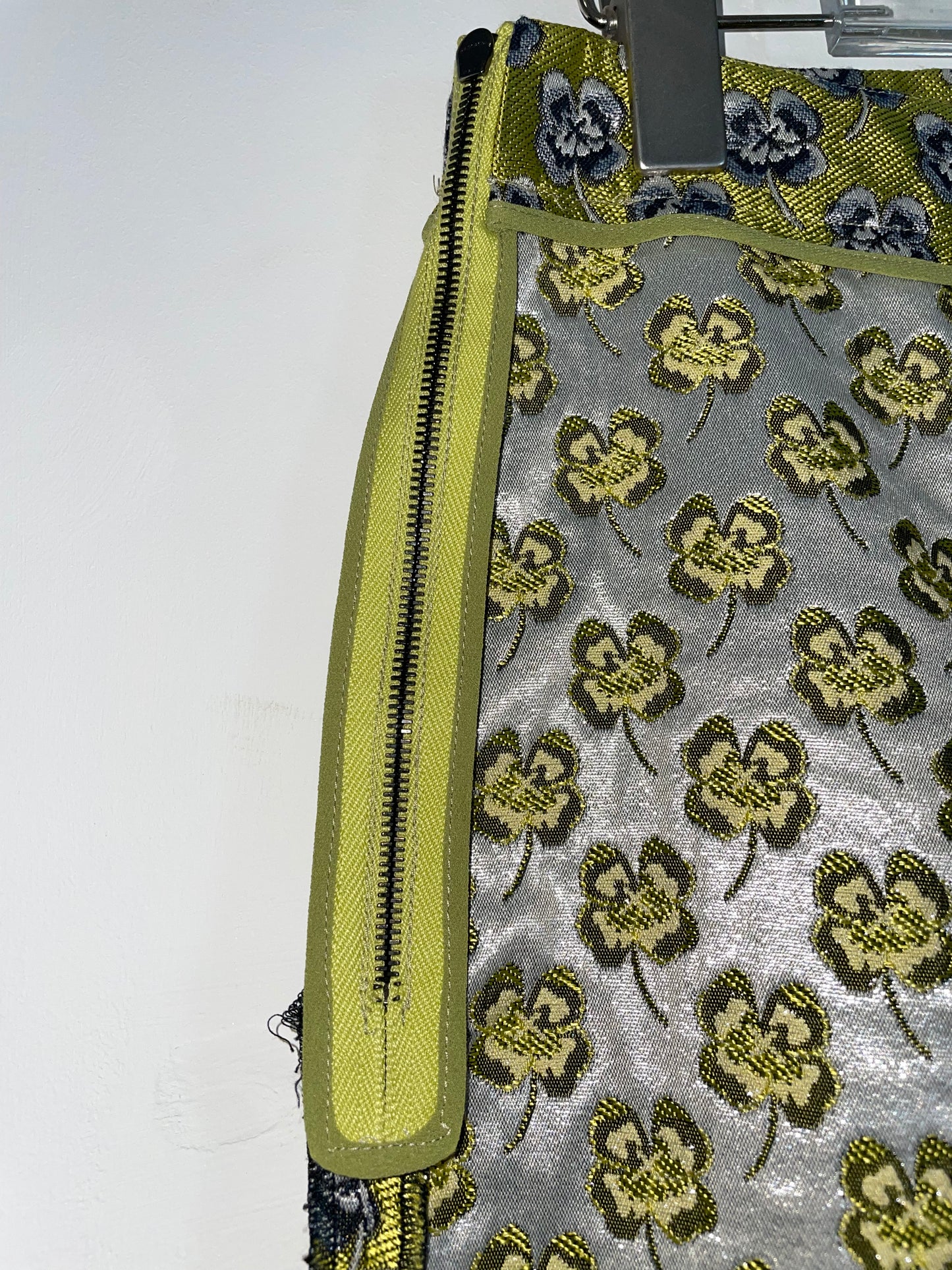 Gold Clover Floral Jacquard Trousers | IT 38 XXS