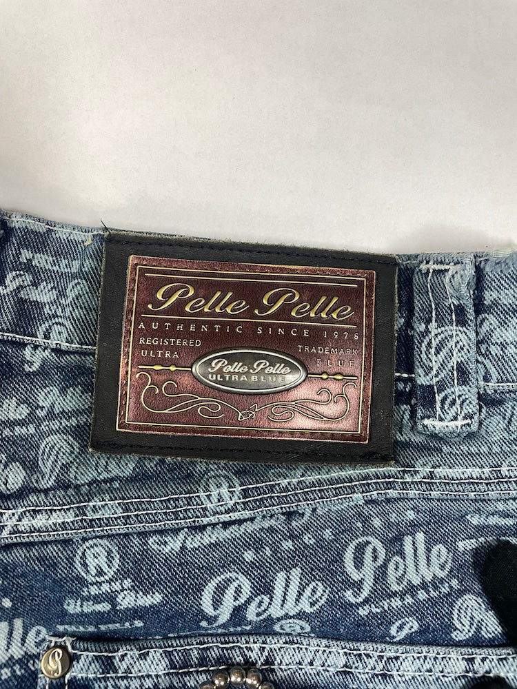 90s Logo Repeat Pattern Print Denim Wide Jeans | Size 32 Medium
