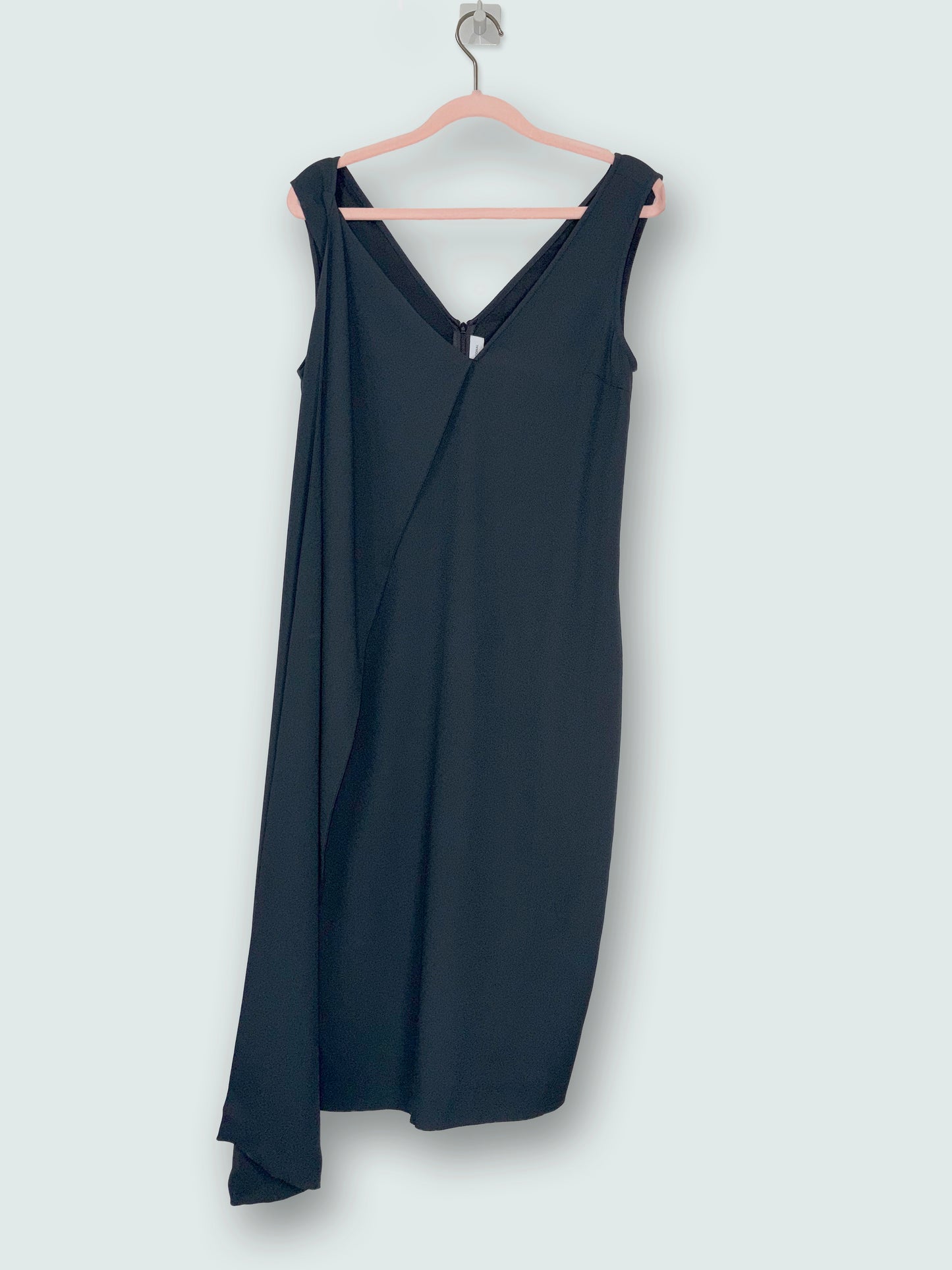 Black Sleeveless V-Neck Knee Shift Dress | Sz IT40 ~ Small