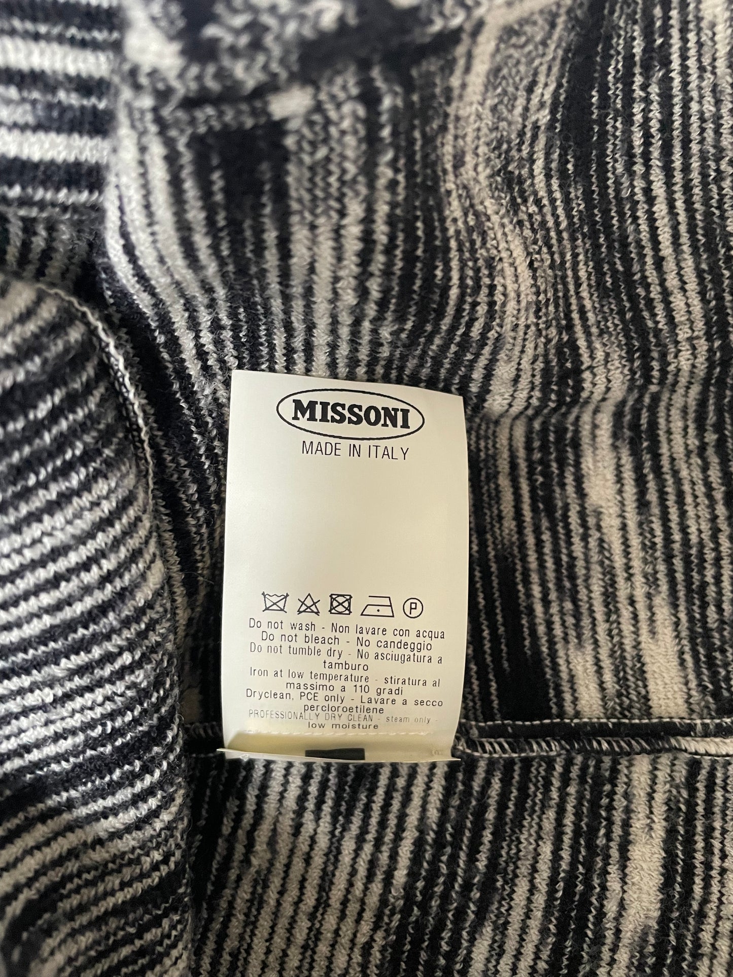 Cardigan w/ Jacket Lapel & Abstract Pattern | IT 40 ~ Small