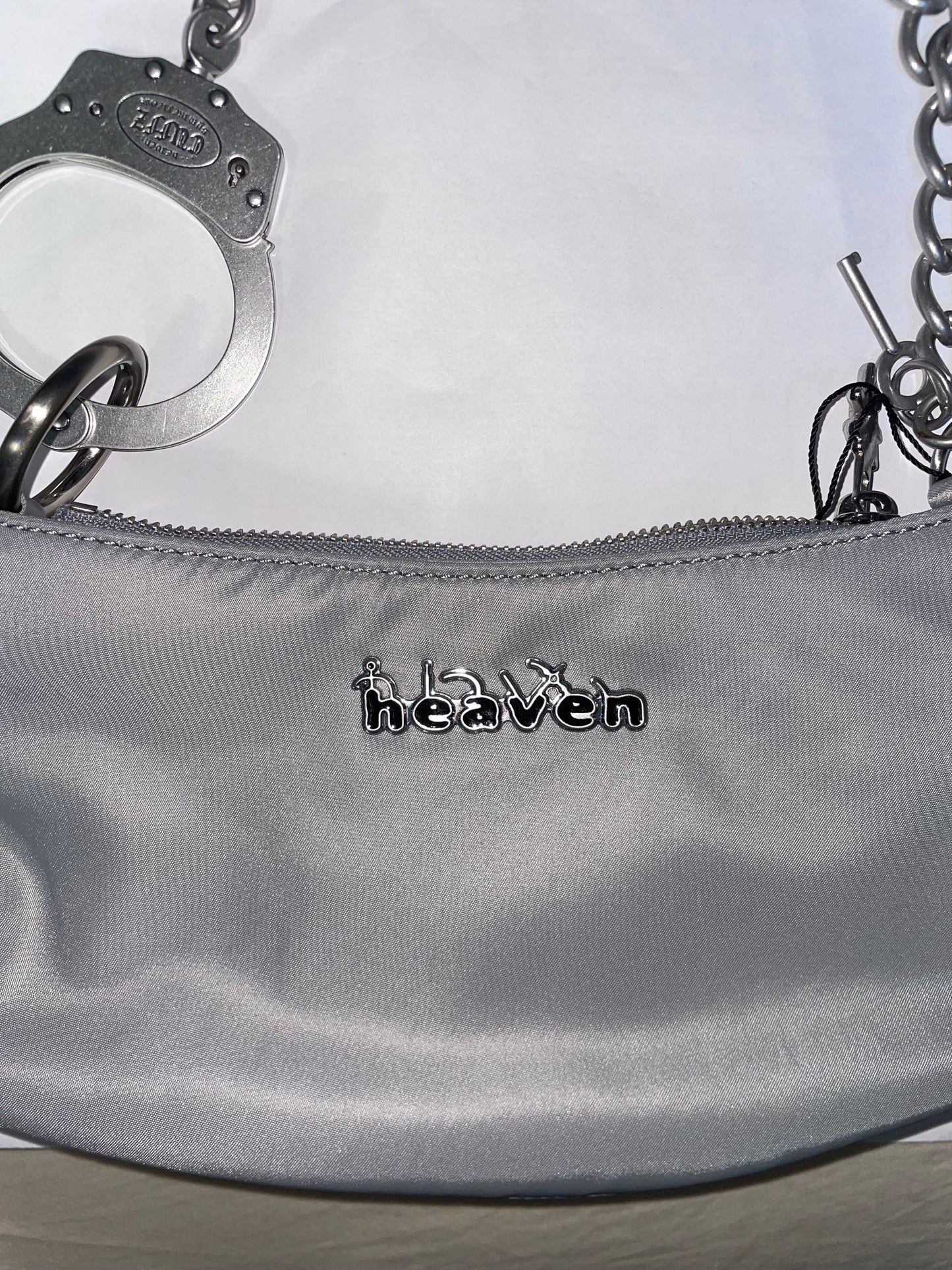 *New w tag* Cuffz Cuff chain shoulder bag