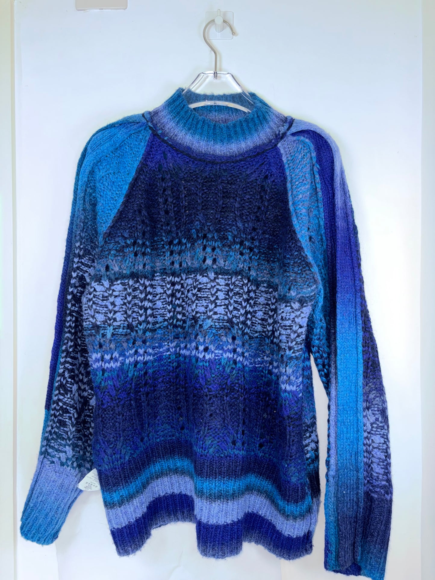 Knit Mock Neck Sweater Ombre Blue Button Sleeve | Sz Medium
