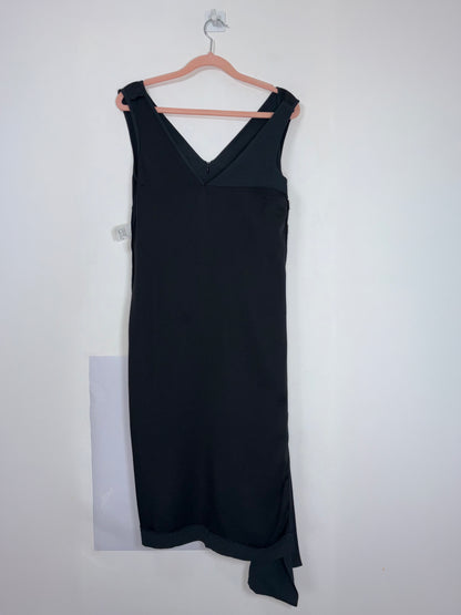 Black Sleeveless V-Neck Knee Shift Dress | Sz IT40 ~ Small