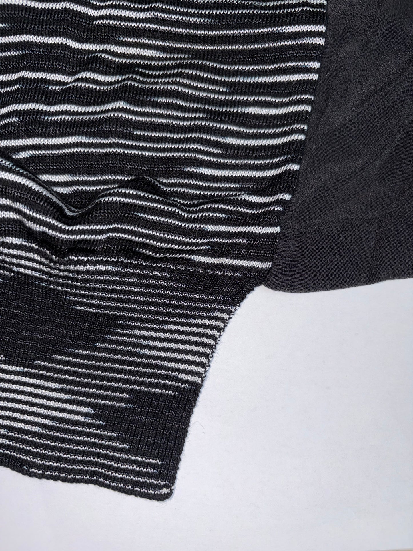 Black & White Striped Scoop Neck Tank Top | IT 40 ~ Small