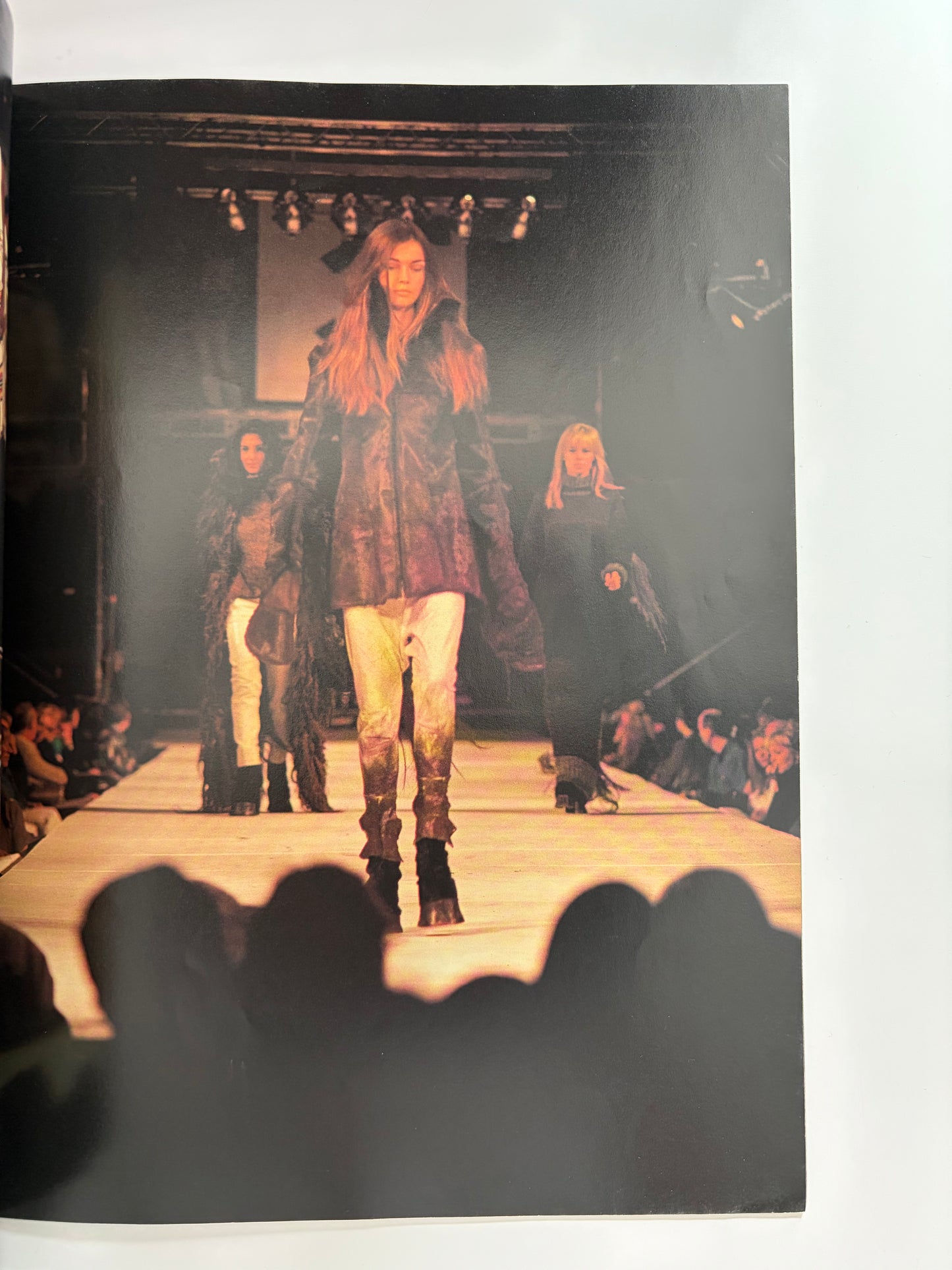1993 October No.51 issue | Belgium 90s Fashion Magazine