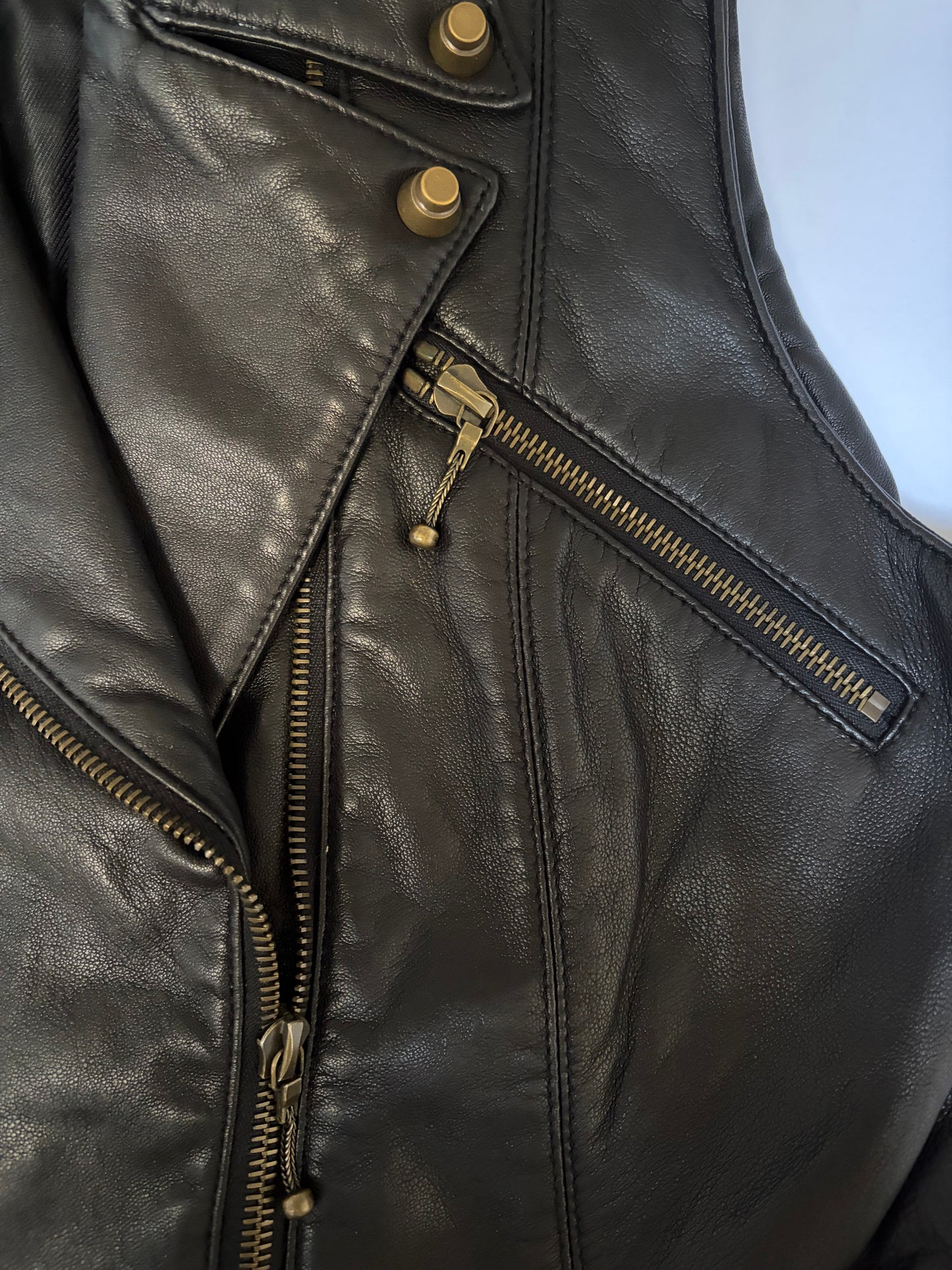 Leather Biker Fitted Vest Jacket Brass Detail | Sz 8 ~ Medium