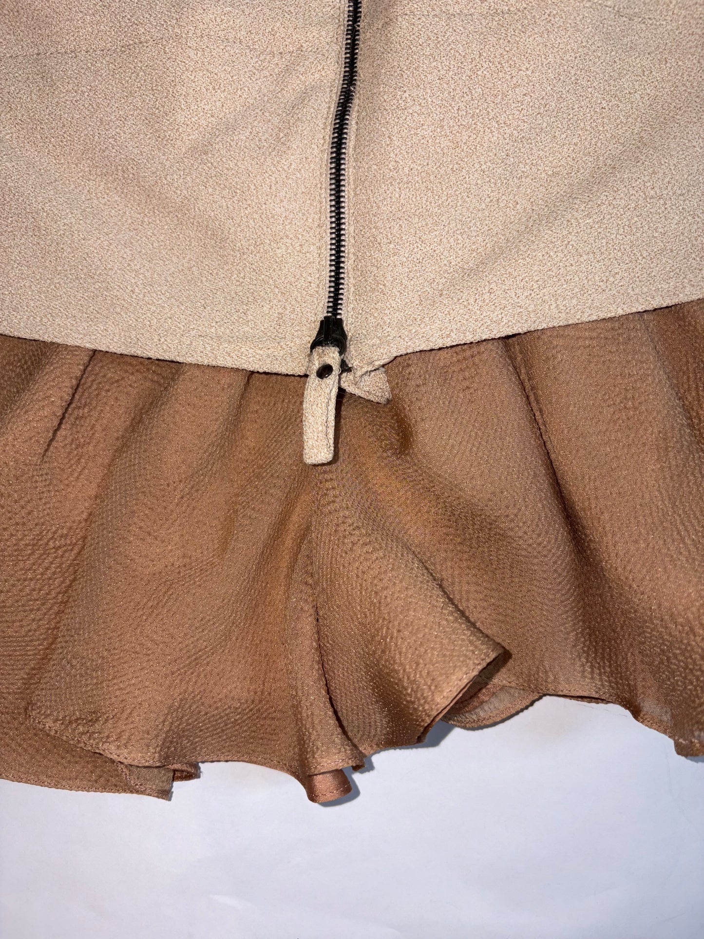 by Nicolas Ghesquiere | Pre-Fall 2009 Vintage Beige Skirt | Sz FR36