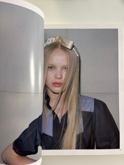 2006 Issue 3 | Karen Elson | Vintage Y2K Fashion