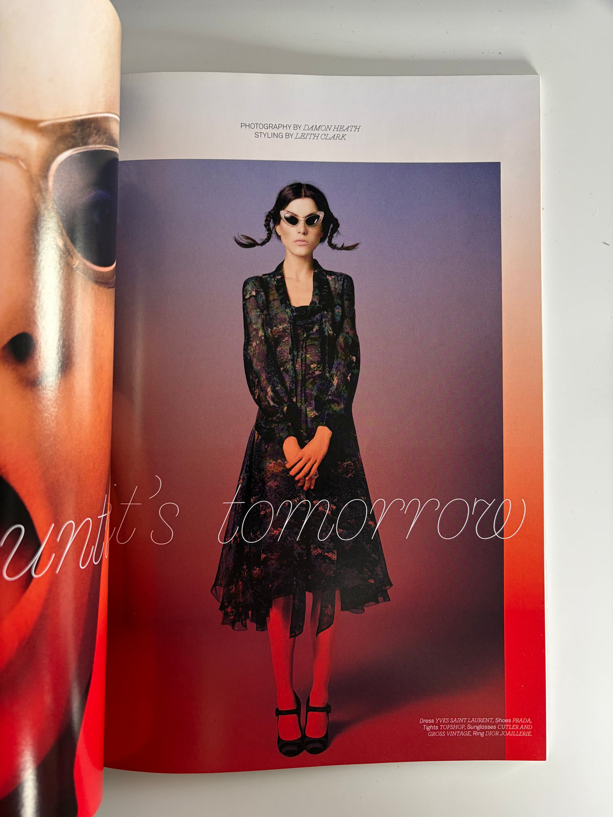 2011 Spring/Summer Issue 12 (Pink/Red) | Fashion Magazine | Tati Cotliar