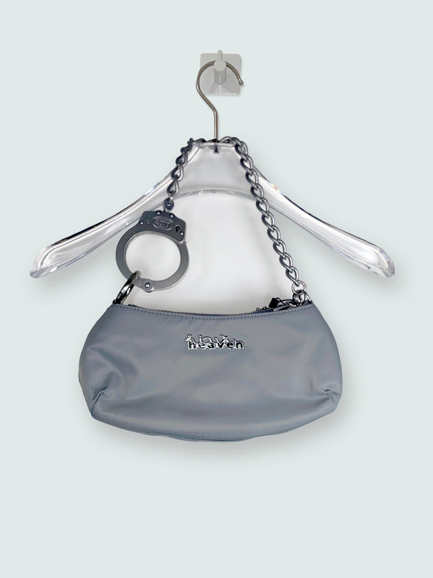 *New w tag* Cuffz Cuff chain shoulder bag