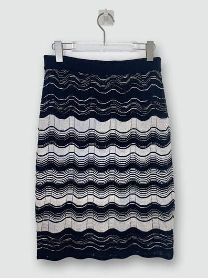 Scalloped Striped Knee Length Skirt | Size IT 44 ~ Medium