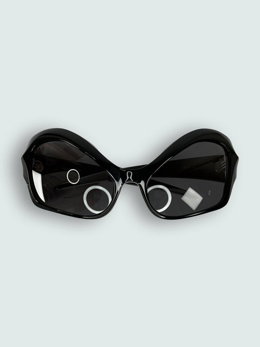 Black Sculpted Cat Eye Sunglasses *As seen on Lady Gaga* | Sz 58.20.120