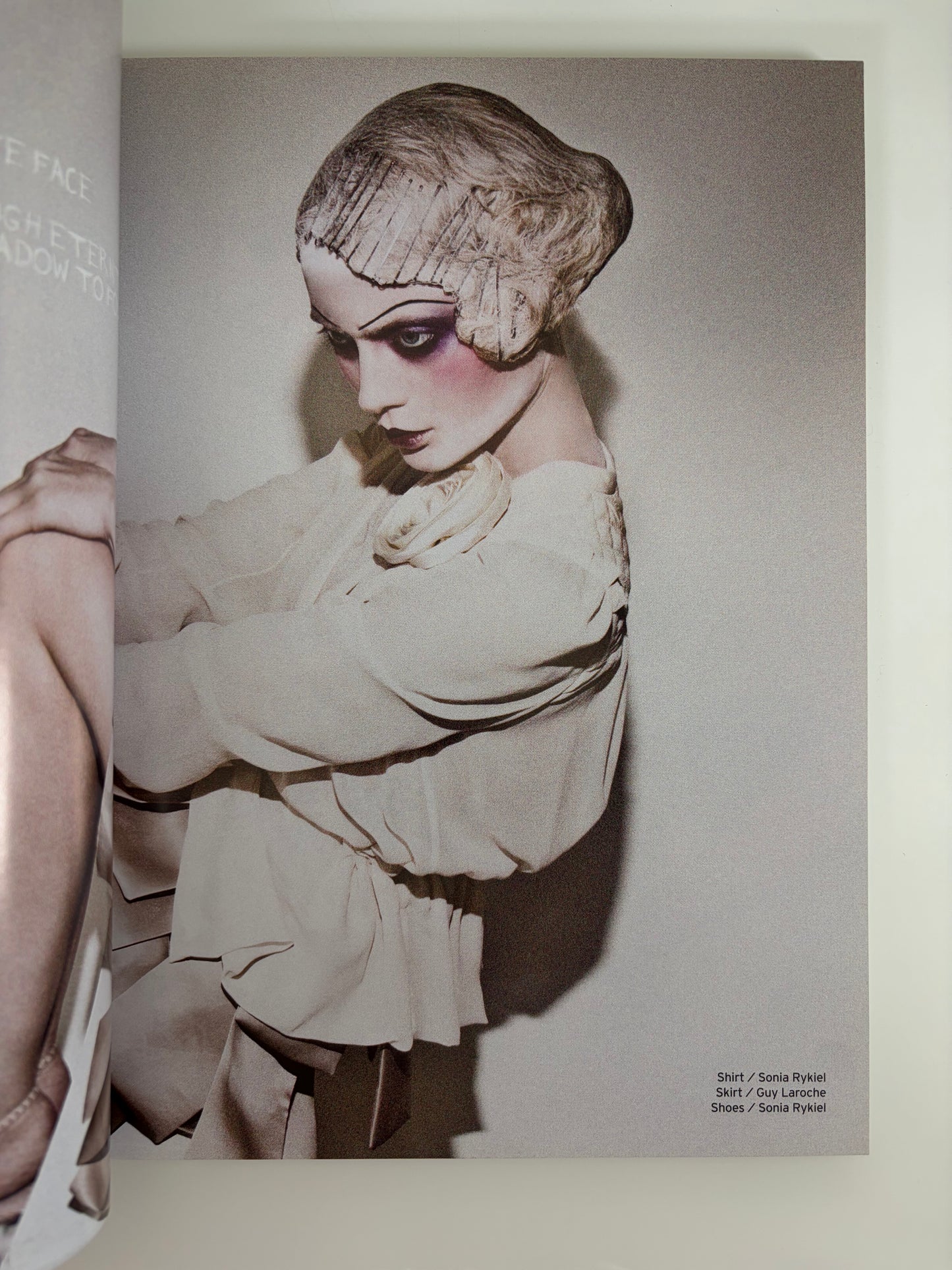 2009 Issue 4 | Fashion Magazine | Cover by Dimitris Theocharis