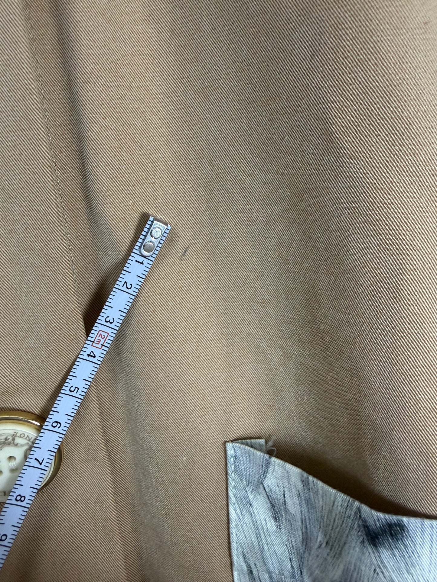 Beige Cotton Coat w/ Detachable Hood & Pattern Pockets | Sz Small