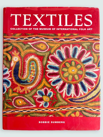 Textiles : Collection of the Museum of International Folk Art