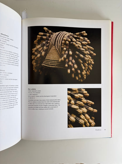 Textiles : Collection of the Museum of International Folk Art