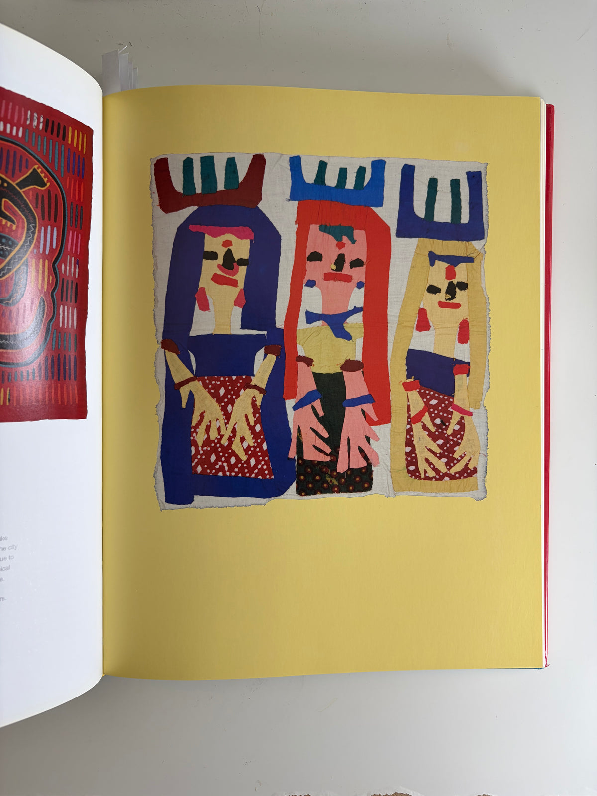 Textiles : Collection of the Museum of International Folk Art